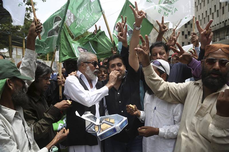 nawaz sharif, nawaz sharif age, nawaz sharif and panama papers, nawaz sharif army, nawaz sharif assets, nawaz sharif daughter, nawaz sharif disqualified, nawaz sharif family, nawaz sharif house, nawaz sharif image, nawaz sharif latest news, nawaz sharif net worth, nawaz sharif panama papers, nawaz sharif wife, nawaz sharif news, nawaz sharif latest news