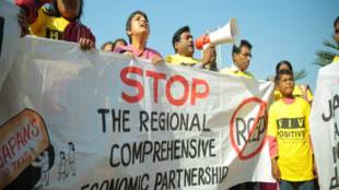 rcep talks india, rcep talks india protest, RCEP trade agreement, protest india, free trade agreement, farmers protest, civil society protests, Peoples Resistance Forum against RCEP, HIV positive people, flash protest