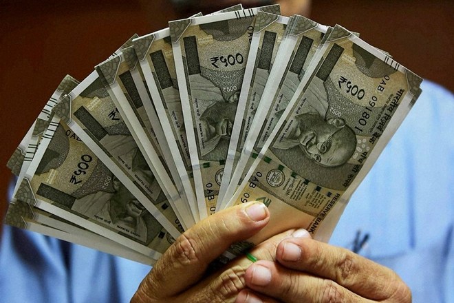 Demonetisation, Opening another window for note deposit, Rs 500, Rs 1000 notes deposite Demonetisation, Opening another window for note deposit, Rs 500, Rs 1000 notes deposite