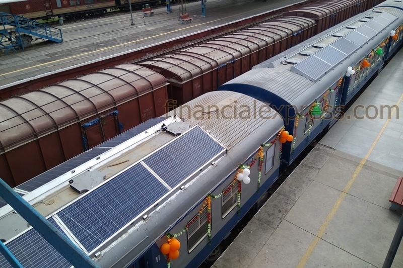 solar power train, solar power train in india, solar power train indian railways