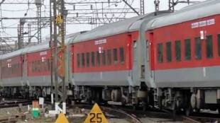 Railways train network, indian Railways, Facebook on Indian Railways, Whatsapp on Indian Railways, WIFI in trains, Tejas, Gatimaan, Delhi-Howrah Rajdhani Express, Wi-Fi devices in train, C-DOT, Wi-Fi infrastructure on train, Wi-Fi infrastructure, RailTel Corporation of India