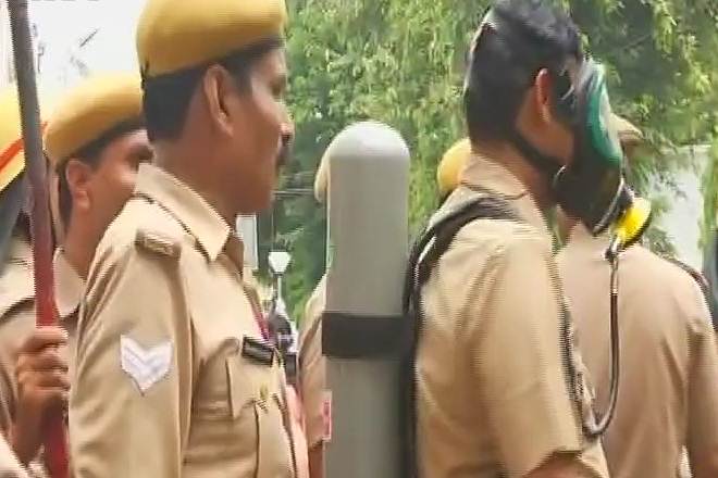 Uttar Pradesh, Uttar Pradesh news, Uttar Pradesh latest news, explosices found in Uttar Pradesh assembly, explosives found in up assembly, Pentaerythritol Tetranitrate, Yogi Adityanath, UP Assembly, Lucknow, PETN, Uttar Pradesh Legislative Assembly, Explosive powder, terror activity, security tightens at UP assembly, yogi adityanath, nia, national investigation agency Uttar Pradesh, Uttar Pradesh news, Uttar Pradesh latest news, explosices found in Uttar Pradesh assembly, explosives found in up assembly, Pentaerythritol Tetranitrate, Yogi Adityanath, UP Assembly, Lucknow, PETN, Uttar Pradesh Legislative Assembly, Explosive powder, terror activity, security tightens at UP assembly, yogi adityanath, nia, national investigation agency