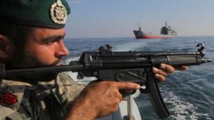 US navy iran, Iran Revolutionary Guards, US Navy, tehran, US patrol vessels in Gulf, Americans provocative move, US warning message iran, US ships, US Navy patrol ship