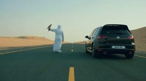Watch Video: A Volkswagen Golf GTI Clubsport and a peregrine falcon race to the finish line