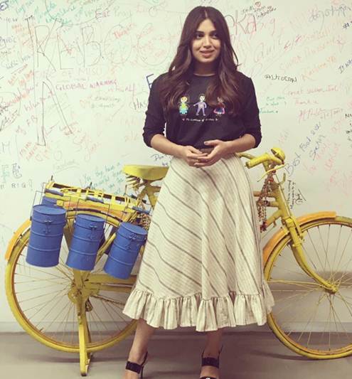 Toilet: Ek Prem Katha, Bhumi Pednekar, Toilet: Ek Prem Katha collections, Rs 100 cr mark, akshay kumar, bhumi and ayushmann khurana