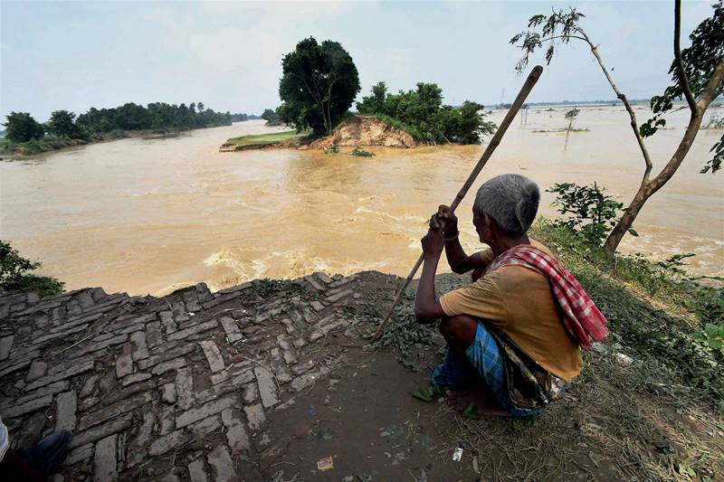 bihar floods, flood in bihar, bihar flood pics, bihar floods pic, bihar flood images, bihar flood situation, bihar flood report