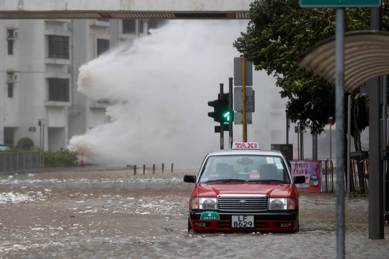 Typhoon Hato, hong kong, storm, hong kong storm, storm in hong kong, Typhoon Hato in hong kong, flood, hurricane, latest news, world news, pics