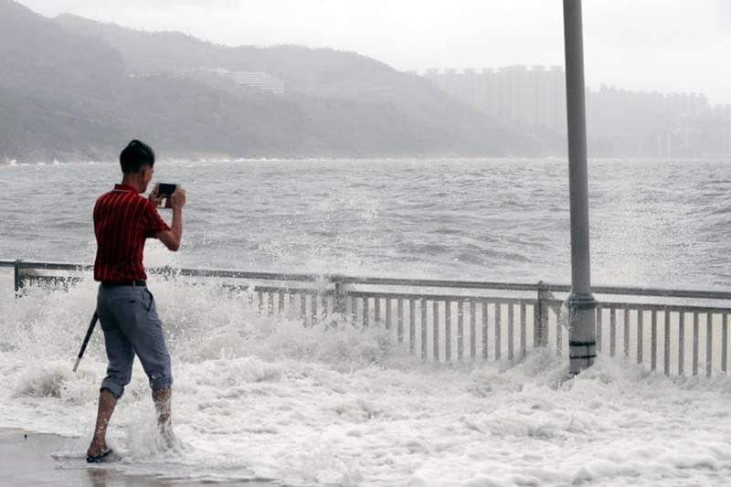 Typhoon Hato, hong kong, storm, hong kong storm, storm in hong kong, Typhoon Hato in hong kong, flood, hurricane, latest news, world news, pics
