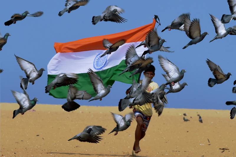 Independence Day, Independence Day 2017, Independence Day celebration, Independence Day live updates, Independence Day in India, 71st Independence Day, Independence Day live, Independence Day live updates, narendra modi, narendra modi on Independence Day, narendra modi speech on Independence Day, narendra modi at red fort, Independence Day celebration at Red fort, Independence Day celebration in delhi, Ram Nath Kovind, Ram Nath Kovind on independence day, narendra modi hoist tricolour, 75 years of Independence, India news