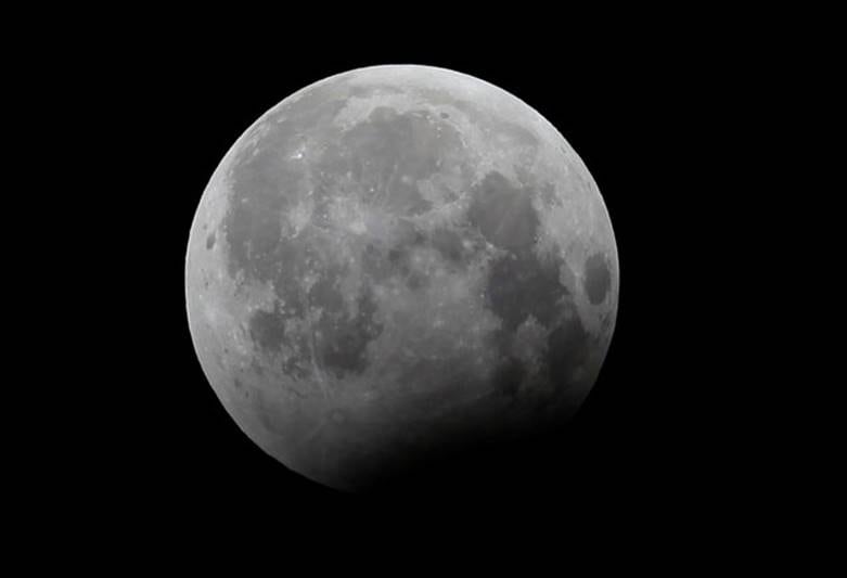 lunar eclipse 2017, lunar eclipse 2017 photos, lunar eclipse 2017 in india, lunar eclipse 2017 in india, lunar eclipse today, lunar eclipse