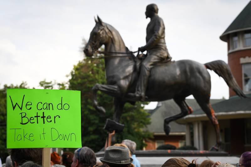 Confederate statues, US, Donald Trump, removal of monuments, removal of statues, US Supreme Court, Pelosi