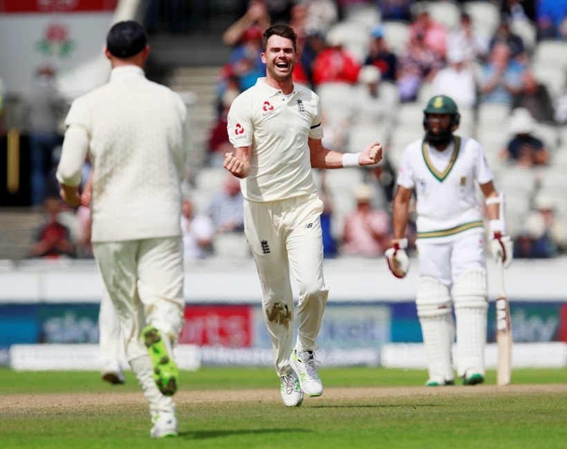 lunar eclipse 2017, lunar eclipse 2017 photos, lunar eclipse 2017 in india, lunar eclipse 2017 in india, lunar eclipse today, lunar eclipse