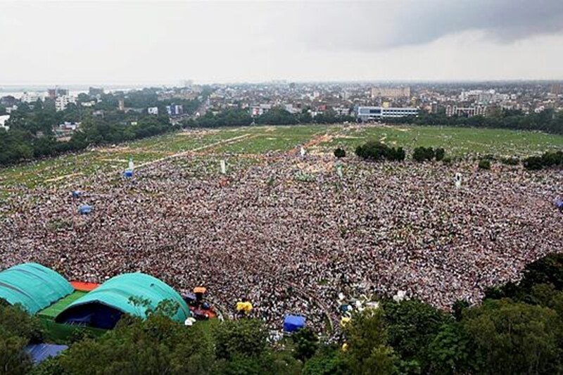 Lalu Prasad Yadav rally, Lalu Prasad Yadav rally in Patna, Narendra Modi, Gandhi Maidan, Gandhi Maidan rally, Sharad Yadav, Tejashwi Yadav, Lalu Prasad Yadav rally pictures