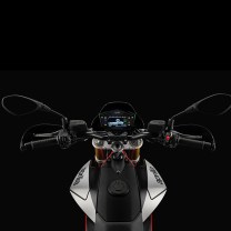 Riding modes: Sport - for aggressive throttle response, Touring - for prolonged riding or daily use and Rain - for difficult surfaces.