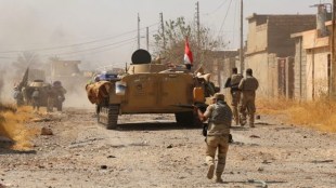 Islamic State, Tal Afar, Iraq, Iraqi forces, ISIS jihadist, Nineveh province, IS fighters, town of Al Ayadieh, Hashed al-Shaabi paramilitary coalition