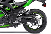 Link-type mono suspension at the back.