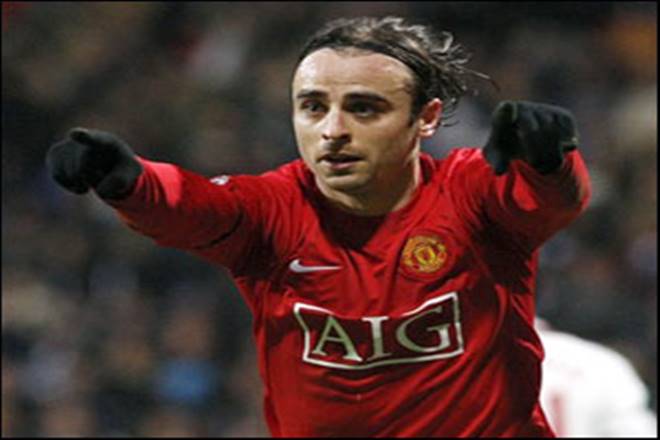 Dimitar Berbatov, Dimitar Berbatov joins kerala blasters, kerala blasters, Dimitar Berbatov singed by kerala blasters, Dimitar Berbatov signs for kerala blasters, kerala blasters new signing, Dimitar Berbatov manchester united, manchester united legend Dimitar Berbatov, Dimitar Berbatov isl, Dimitar Berbatov india, Dimitar Berbatov signs for isl, Dimitar Berbatov to play in isl, who is Dimitar Berbatov, berbatov, berbatov kerala blasters, berbatov signs for kerala, football news, sports news, latest news