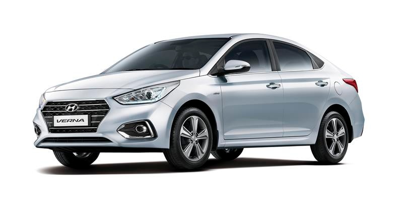 The Verna's design is based on Hyundai's fluidic sculpture 2.0 design philosophy has a whole lot in the form of cosmetic changes.It gets large single piece grill in the front, sharper lines on the headlamp cluster and LED DRLs and projector headlamps.