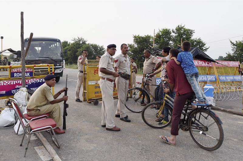 Gurmeet Ram Rahim Singh rape case, rape case gurmeet singh, rohtak lockdown, lockdown at rohtak, dera sacha sauda, dera sacha sauda case, ram rahim, ram rahim violence, ram rahim rape case, Panchkula vilence, rohtak images, rohtak pictures