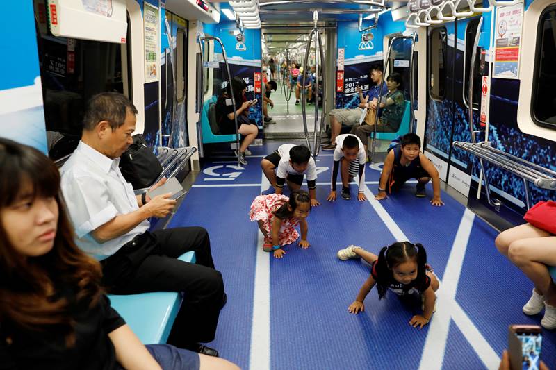 Summer Universiade, Summer Universiade taipei, taipei taiwan Summer Universiade, 2017 Summer Universiade, Taipei subway train, Mass Rapid Transit, Summer Universiade 2017, swimming pool floor, sports-themed train, sports-themed train taiwan