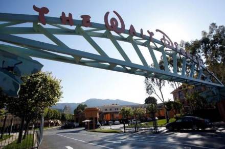 Walt Disney, Netflix Inc, ESPN service , Comcast Corp, Shares of Disney, Lions Gate, Sony, treaming pioneer,  world largest entertainment company