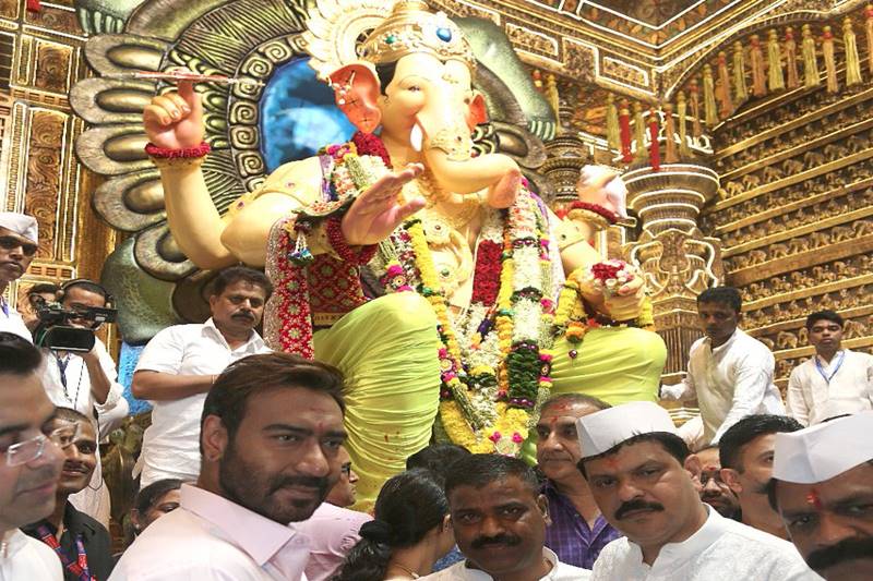 Bollywood, Sanjay Dutt, Arjun Rampal, Ajay Devgn