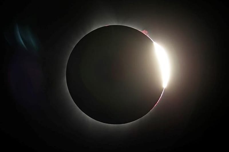 Solar Eclipse, total solar eclipse, solar eclipse in us, united states solar eclipse, solar eclipse in united states, total solar eclipse view, view of complete solar eclipse, solar eclipse complete view, solar eclipse picture, solar eclipse video, solar eclipse