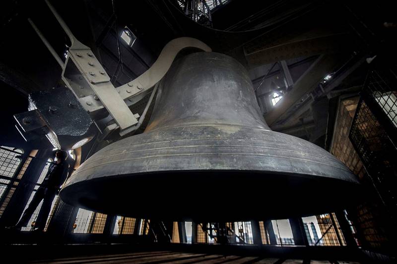 Big Ben, Big Ben bell, london Big Ben bell, british parliament Big Ben bell, Big Ben bell to go silent, Big Ben pictures, Big Ben bell pictures, london Big Ben bell inside pictures, london iconic structures, Big Ben bell repair works