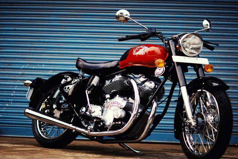 Carberry Motorcycles set up shop in India earlier this year and has now released details on its very first Made in India 1000cc V-Twin Royal Enfield engine. Carberry Motorcycles, founded by Paul Carberry in Australia, manufactures 1000cc V-Twin engines based on 500cc Royal Enfield units and recently moved operations to India.