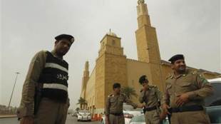 Saudi Police, Macarena, Saudi Arabia,  Mohammed bin Salman,  Sunni Islam