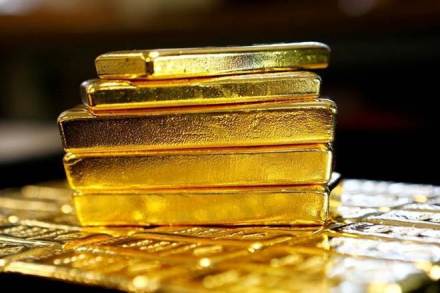 gold prices, gold rates, gold futures, bullion market, shares fall, gold shares