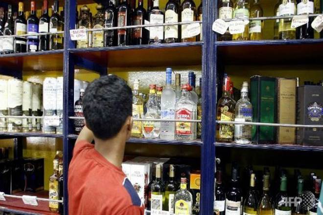 Bihar liquor firms, ban on liquor firms, Supreme Court, Nitish Kumar government, BSBCL,  liquor companies, Kapil Sibal, bihar, nitish kumar