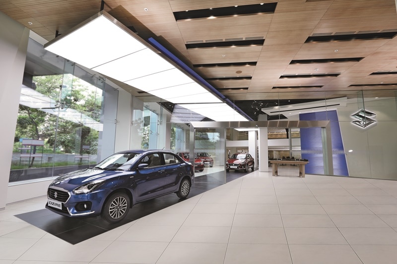 Customers can now experience the convenience of booking their cars or even personalising through an all new website. Prospective buyers can browse all that is on offer through the navigation portal at the Arena showrooms.