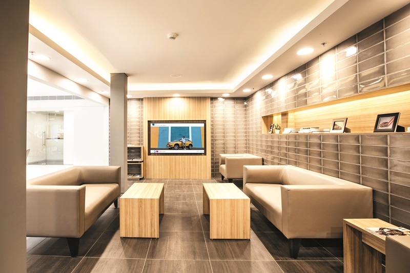 The Company targets to set up over 80 Maruti Suzuki ARENA by March 2018. Progressively, existing showrooms across India will focus on extending the Maruti Suzuki ARENA experience to customers.