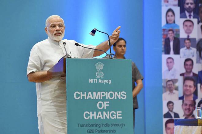 Narendra Modi, Narendra Modi news, Narendra Modi latest news, pm Narendra Modi, Narendra Modi meets entrepreneurs, Narendra Modi entrepreneurs meet, Narendra Modi startup, startup entrepreneur, entrepreneurs meet