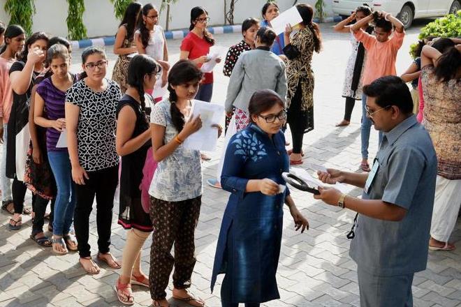 NEET 2017 counselling, NEET seats 2017, NEET 2017 counselling news, NEET 2017 counselling vacant seats, Education, NEET 2017, NEET counselling, NEET counselling first round, Education news, India news