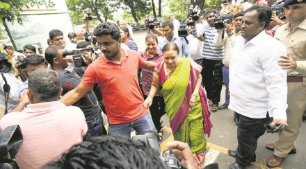 raksha Bandhan 2017, raksha Bandhan 2017 date, raksha Bandhan 2017 date in india, raksha Bandhan 2017 celebration, demand of chinese rakhi, made in india rakhi, demand of desi rakhi, demand of indian rakhi, History of Raksha Bandhan Festival in India