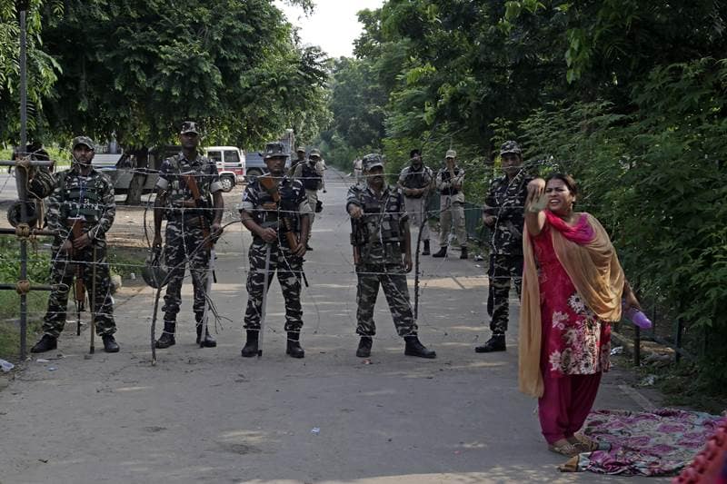 gurmeet ram rahim, ram rahim, ram rahim rape verdict, ram rahim convoy, 200 cars convoy, punjab lockdown, haryana lockdown, dera sacha sauda followers, foolowers of dera sacha sauda, dera sacha sauda images, panchkula, ram rahim panchkula verdict, ram rahim news, ram rahim images