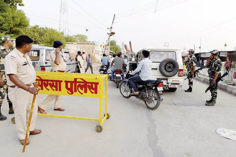 gurmeet ram rahim, ram rahim, ram rahim rape verdict, ram rahim convoy, 200 cars convoy, punjab lockdown, haryana lockdown, dera sacha sauda followers, foolowers of dera sacha sauda, dera sacha sauda images, panchkula, ram rahim panchkula verdict, ram rahim news, ram rahim images