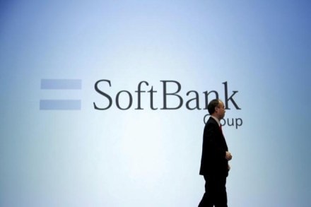 softbank japan merger talks snapdeal, snapdeal calls off merger with flipkart, flipkart softbank merger talks, softbank vision fund 2017 profit