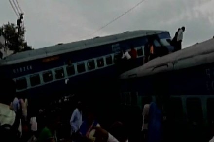 Kalinga Utkal Express, Kalinga Utkal Express, Puri Haridwar Kalinga Utkal Express train accident, haridwar, derailment, indian railways, Utkal Express, helpline Kalinga Utkal Express, Kalinga Utkal Express, Puri Haridwar Kalinga Utkal Express train accident, haridwar, derailment, indian railways, Utkal Express, helpline