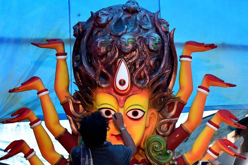 durga puja, durga puja 2017, durga puja in kolkata, kolkata durga puja, durga puja celebrations, puja pandal, delhi durga puja, delhi puja, durga puja pics, durga puja in india, latest news, kolkata news
