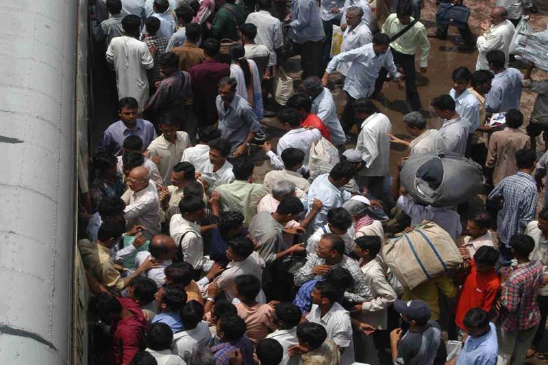 Mumbai‬, ‪Prabhadevi railway station‬‬, Elphinstone road station, Elphinstone road station stampede, Elphinstone stampede, Elphinstone railway station stampede, mumbai local, mumbai local train, mumbai local train images, mumbai local rush, mumbai local train rush