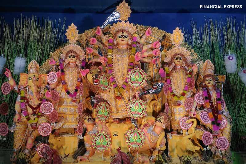 Durga Puja celebrations 2017 pictures, Durga Puja celebrations 2017 pics, Durga Puja celebrations 2017 news in pics, Delhi durga puja, Kolkata durga puja, Northeast, CR Park Kalibari, Delhi, D Block at CR Park, Navapalli Puja Samiti (NPS) at CR Park