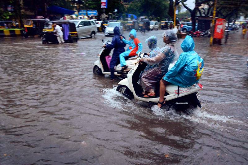 mumbai rains, mumbai rains live, mumbai rains live updates, mumbai weather, rains in mumbai updates, mumbai monsoon, maharashtra weather, Maharashtra rains, Maharashtra monsoon, imd forecast, mumbai flights, mumbai trains, mumbai weather updates, weather update, mumbai airport, train cancelled, flight status, mumbai news, bmc