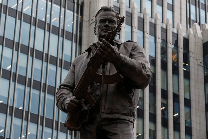 AK-47 rifle, Mikhail Kalashnikov, Kalashnikov monument, AK-47 rifle designer, AK-47 inventor, Kalashnikov, Kalashnikov ak-47, Kalashnikov pics, Kalashnikov monument pics