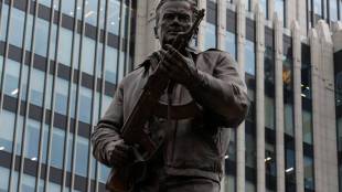 AK-47 rifle, Mikhail Kalashnikov, Kalashnikov monument, AK-47 rifle designer, AK-47 inventor, Kalashnikov, Kalashnikov ak-47, Kalashnikov pics, Kalashnikov monument pics