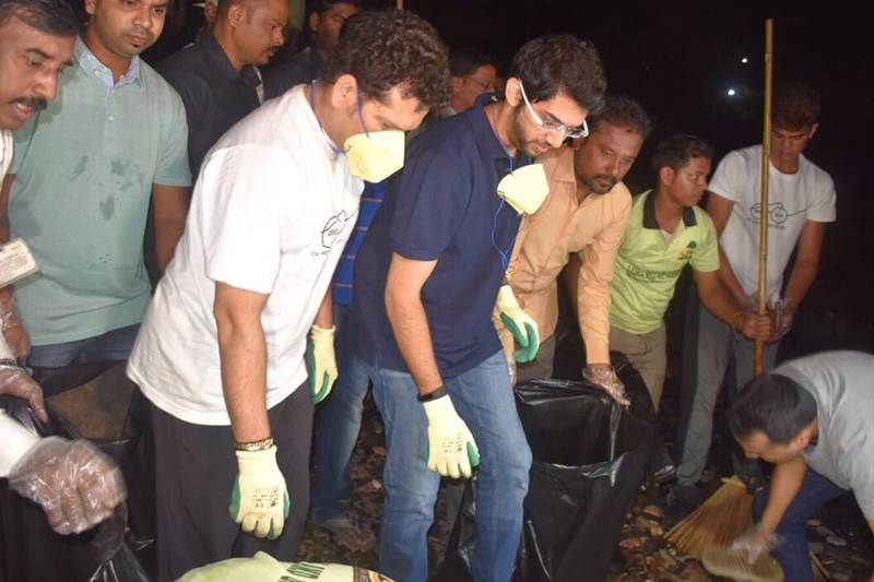 Swachhata Hi Seva, Swachhata bhaarat abhiyan, Sachin Tendulkar, Aaditya Thackeray, Narendra Modi, PM Narendra Modi, cleaning campaign