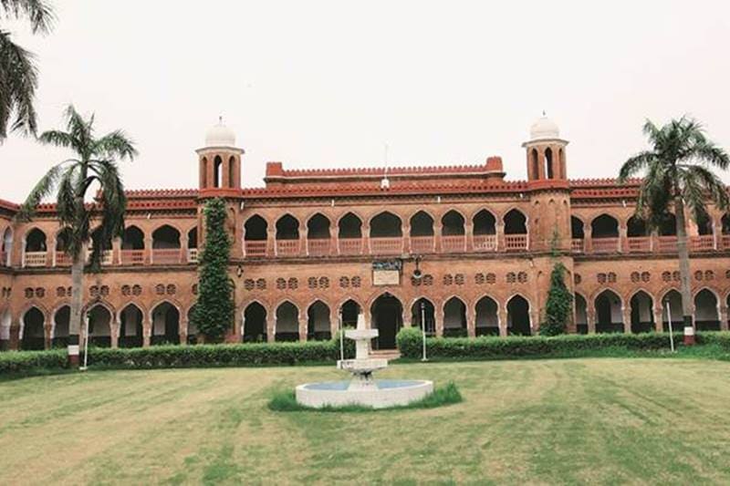 Indian Universities, top 10 Indian Universities, Indian Institute of Science, Indian Institute of Technology, IIT Bombay, IIT Delhi, Jadavpur University, Aligarh Muslim University, Birla Institute of Technology and Science, University of Calcutta, University of Delhi, Savitribai Phule Pune University, Sri Venkateswara University, Tezpur University, university news