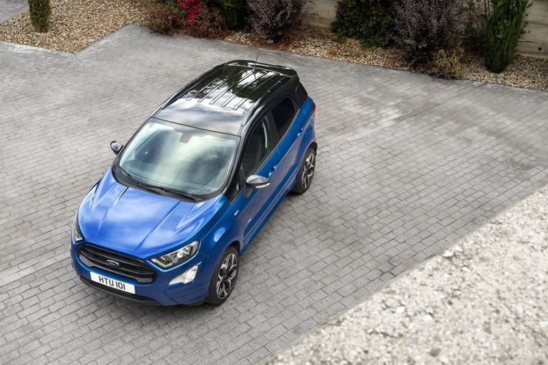 The current generation EcoSport is offered in a price range between Rs 7 lakh to Rs 10.75 lakh (ex-showroom, Delhi). It is expected that the 2017 EcoSport will be priced higher than the current generation and will compete with the likes of Maruti Suzuki Brezza, Honda WR-V and Mahindra TUV300.